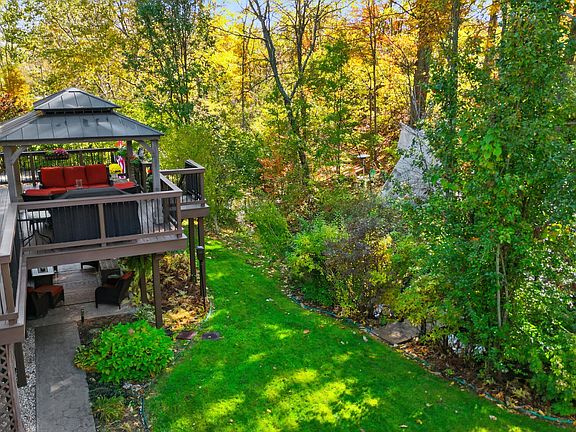 4th image of 10125 Ash Creek Dr