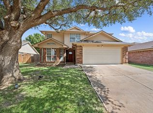 7636 Misty Ridge Dr N, Fort Worth, TX 76137