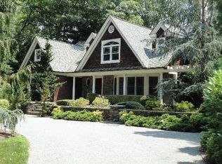 4745 N Bayview Rd, Southold, NY 11971