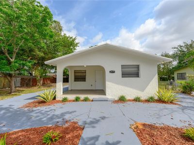 2479 NW 93rd St, Miami, FL, 33147