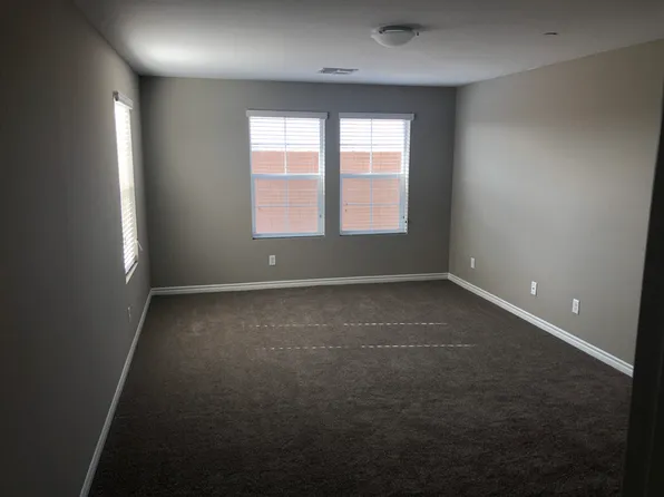 (undisclosed Address), Henderson, NV 89015