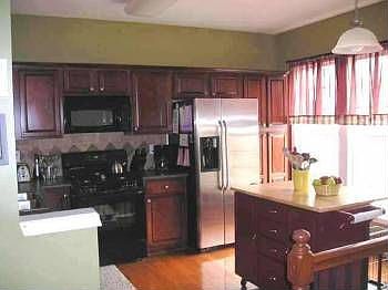 2nd image of 1329 Thornborough Dr