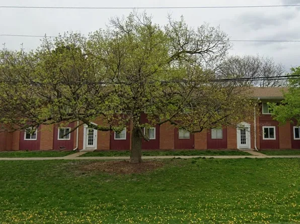 833 N Randall Rd APT C4, Aurora, IL 60506