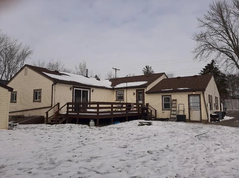 8880 Canada Rd photo 1