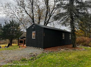 706 Pine Mill Rd, Equinunk, PA 18417