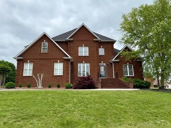 107 Setters Point Dr, Tullahoma, TN 37388