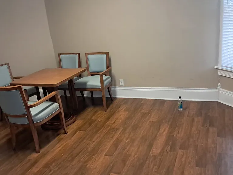 347 Richmond Ave #2 — Photo 3
