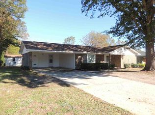 205 Gawin Dr, Warner Robins, GA 31093