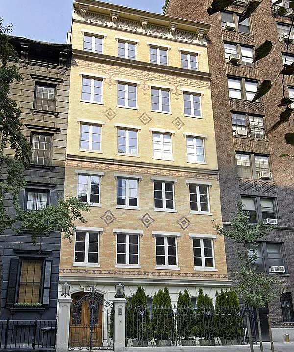 325 E 53rd St #2