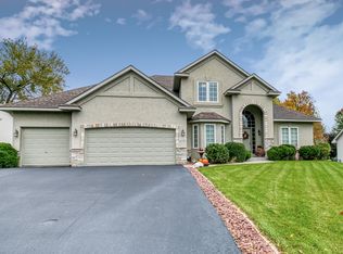 6240 Bolland Trl, Inver Grove Heights, MN 55076
