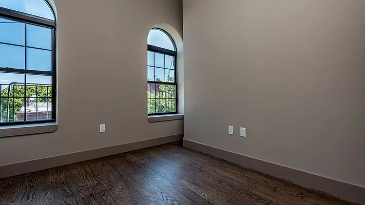 Rented by Nooklyn NYC LLC | media 29