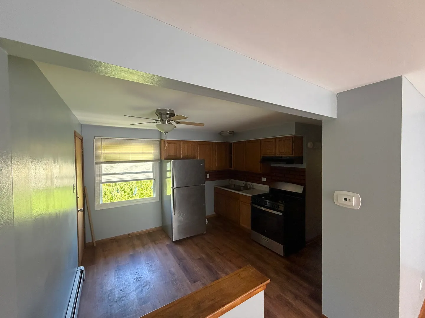 2 bed, 1.0 bath, 750 sqft, $1,800 — Photo 4