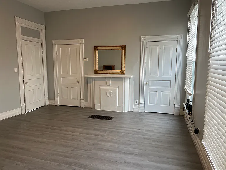 238 N Church St — Photo 9