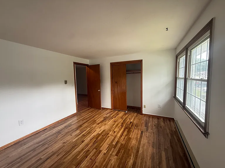 65 South Rd #18 — Photo 11