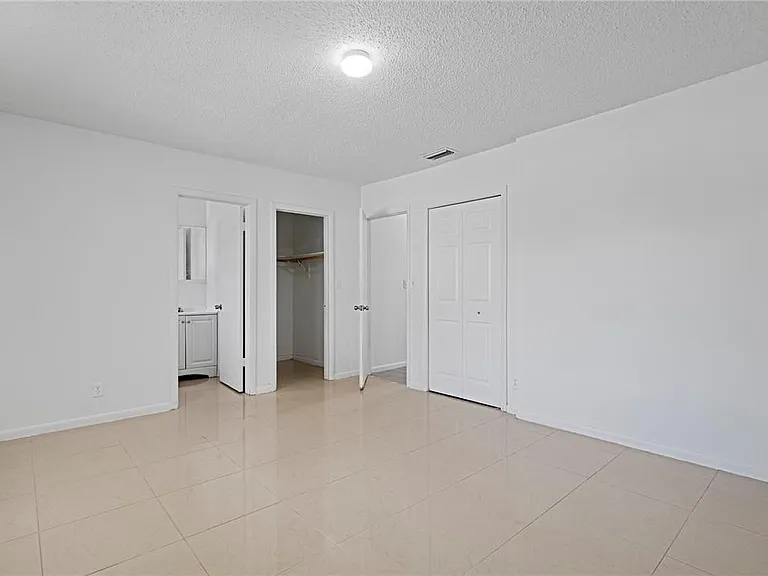 3100 Coral Springs Dr — Photo 18