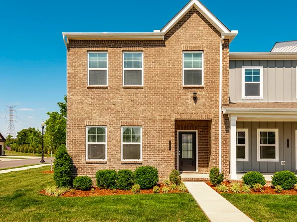 781 Coburg St, Gallatin, TN 37066