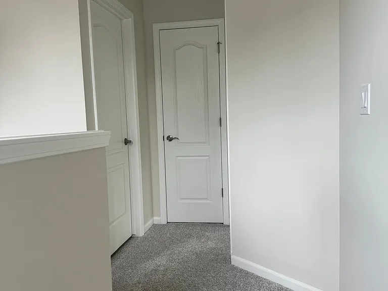 627 Addison Cir — Photo 9