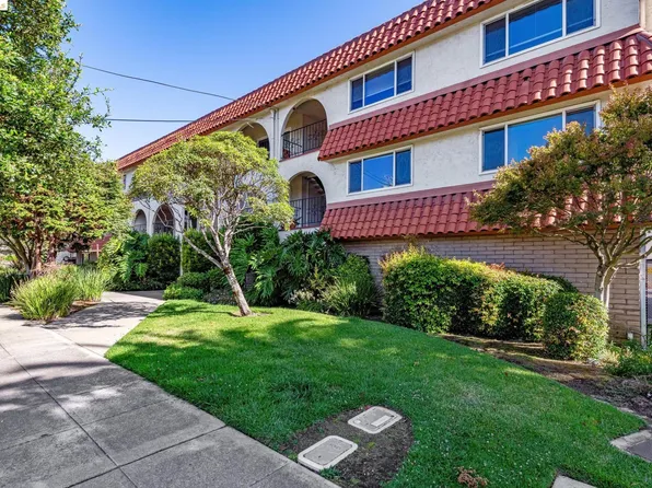 2133 Santa Clara Ave Unit 209, Alameda, CA 94501