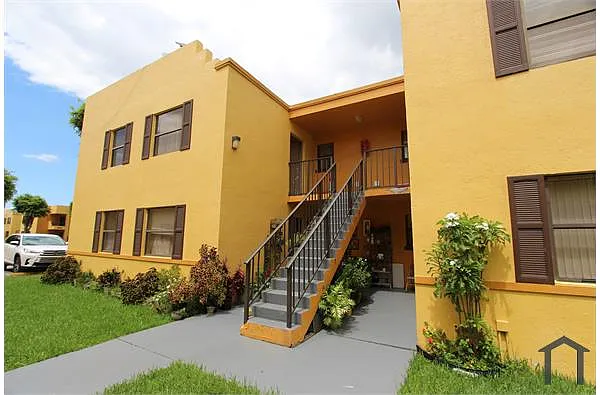 Building Photo - 650 NW 114th Ave #201