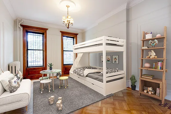 Sold by Avenue Sotheby's International Realty | media 16