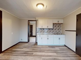 3236 W 33rd St FRONT UP, Cleveland, OH 44109