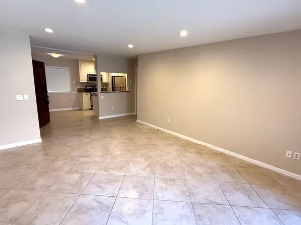 6600 Warner Ave, Huntington Beach, CA