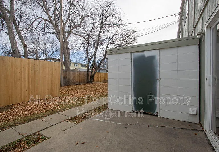 1408 S Douty Ave #1 — Photo 15