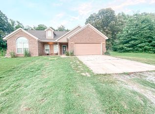 1190 Broady Rd, Nesbit, MS 38651