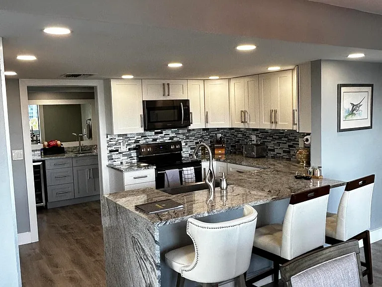108 Lakeshore Dr #338 — Photo 14