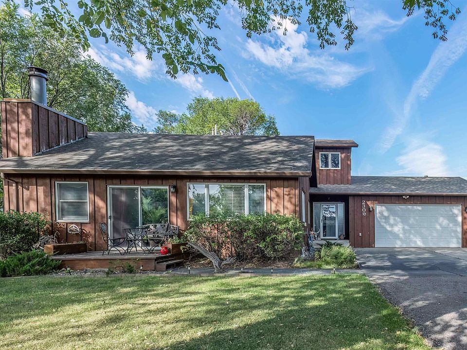 1st image of 2309 S Valley Dr