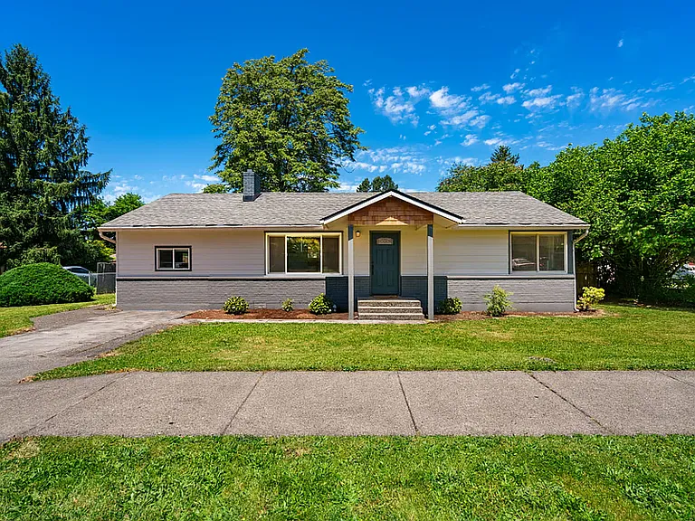 9100 SE Northgate Ave — Photo 1