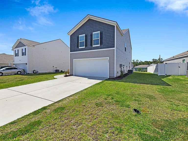 225 Caribbean Village Dr — Photo 2