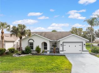 17700 Dracena Cir, North Fort Myers, FL 33917