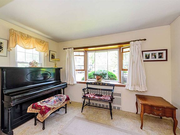 3rd image of 217 N Forest Ave
