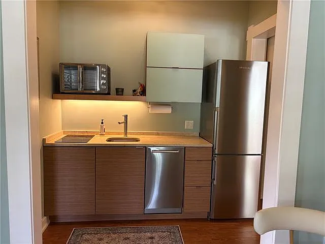419 Central Ave — Photo 6