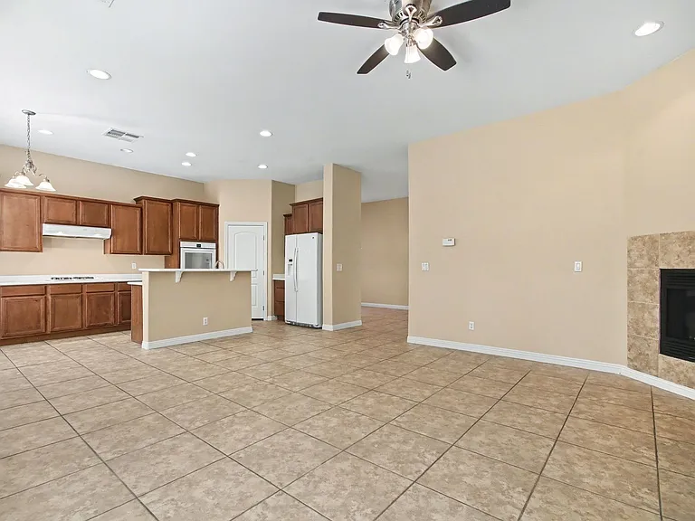 9221 Worsley Park Pl — Photo 17