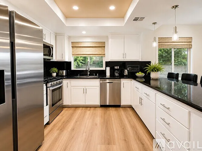 6318 Chimineas Ave — Photo 13