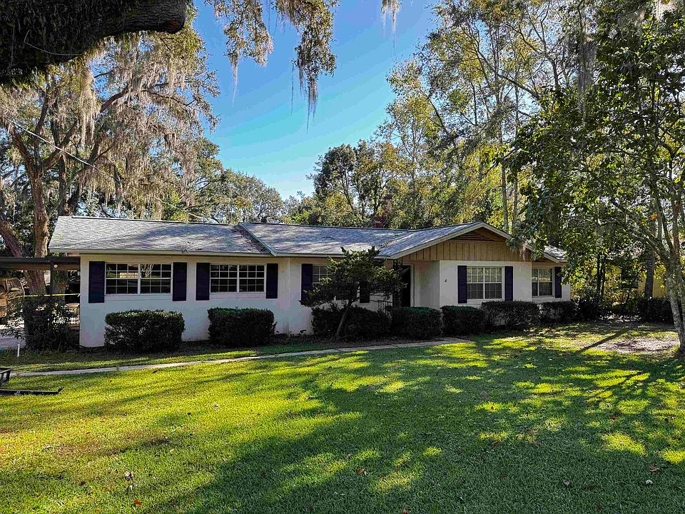 1st image of 1203 Carrin Dr