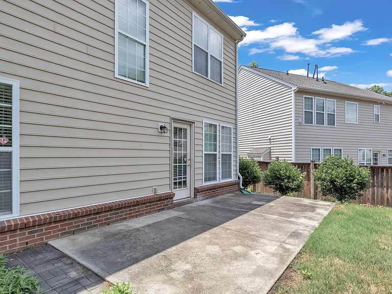353 Euphoria Cir — Photo 44