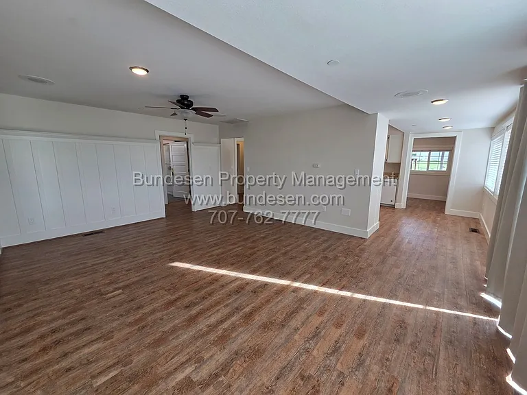 811 Old Adobe Rd — Photo 9