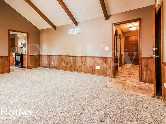 2nd image of 14629 Laquinta Dr