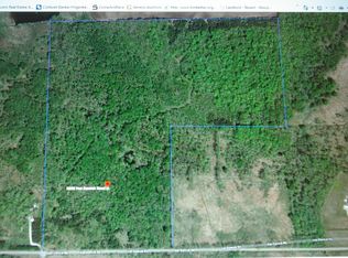 8898 Van Dornick Rd, Pulaski, WI 54162