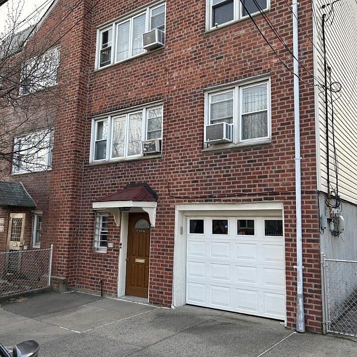 1st image of 137-16 Whitelaw Street