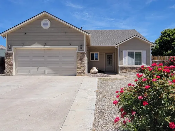 42 Eagle Ct, Parachute, CO 81635