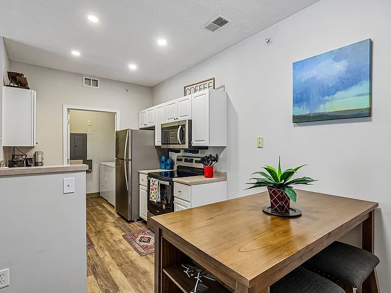 Modern kitchen