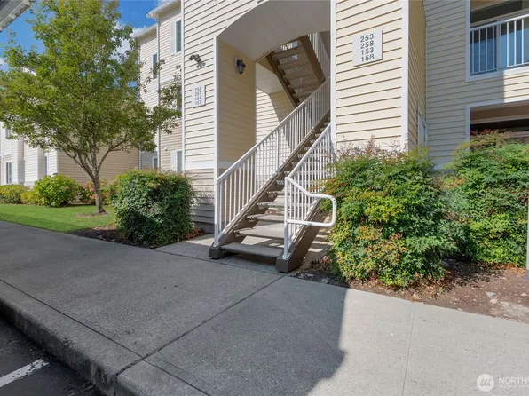 10113 186th Street E #257, Puyallup, WA 98375