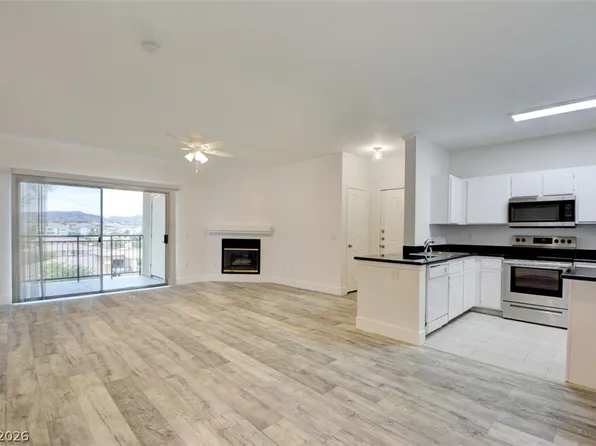 2900 Sunridge Heights Pkwy APT 321, Henderson, NV 89052