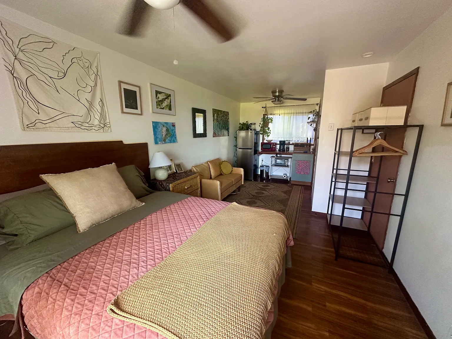 Studio, $1,600 — Photo 4