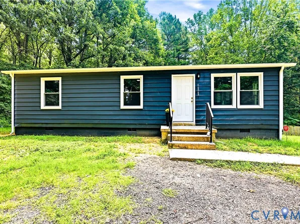 18605 Bishop St, Dinwiddie, VA 23841