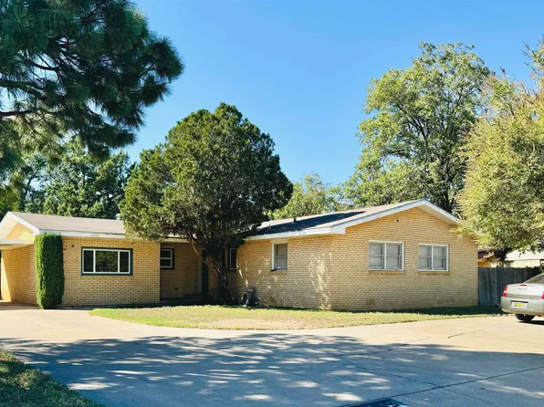 805 Pinon Dr, Hobbs, NM 88240
